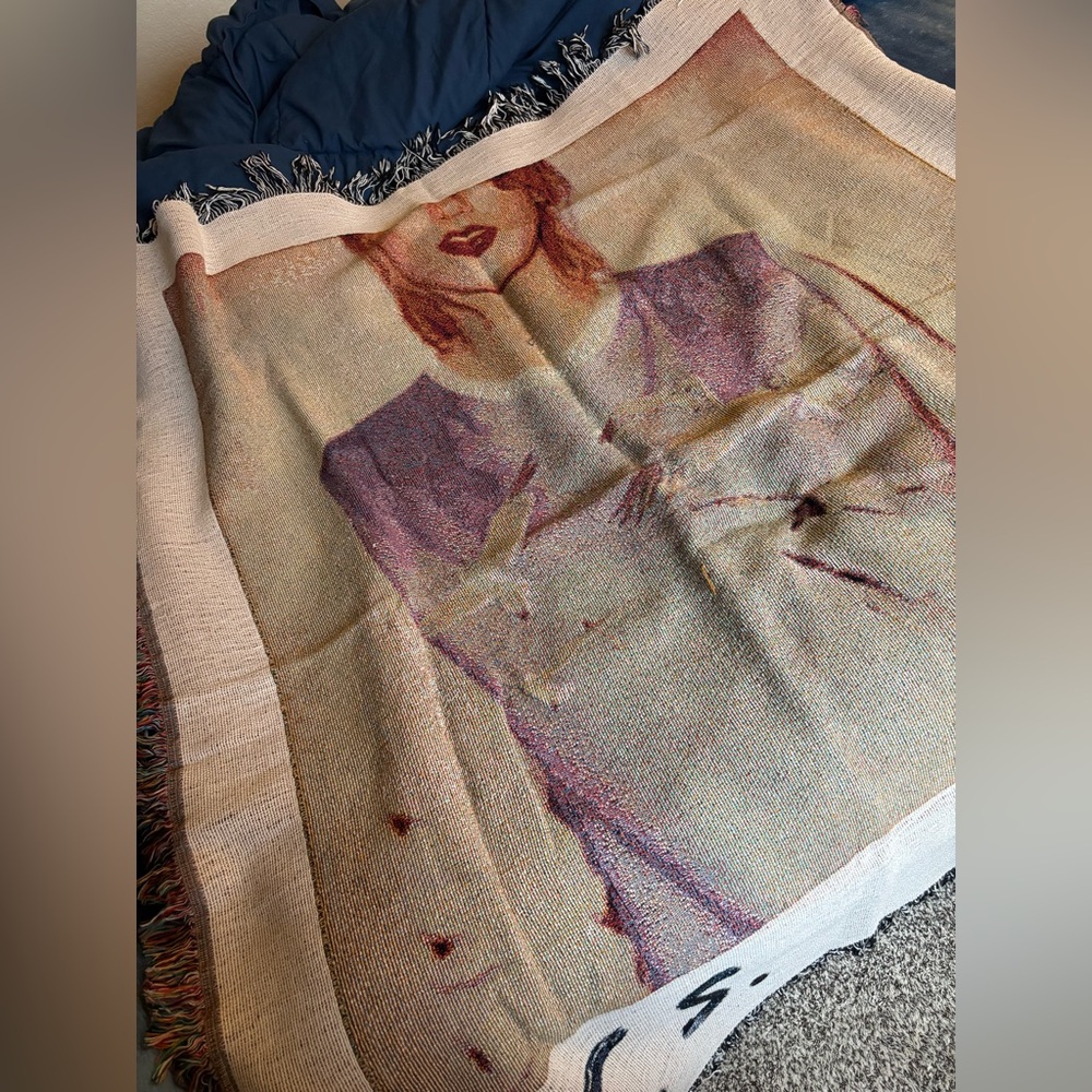 Taylor Swift 1989 Blanket